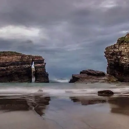 Sobre El Mar Con Acceso A La Playa , Ideal Familias Y Grupos リバデオ