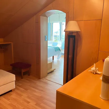 Villa Sobre El Mar Con Acceso A La Playa , Ideal Familias Y Grupos *