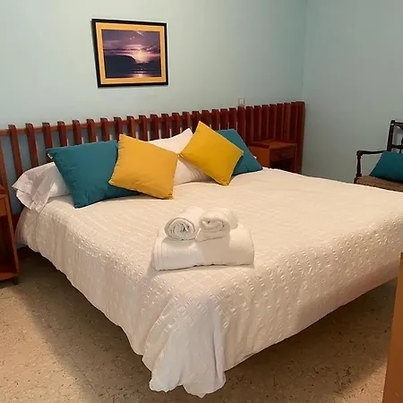 Sobre El Mar Con Acceso A La Playa , Ideal Familias Y Grupos Villa *